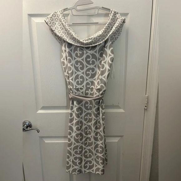 ! Gretchen Scott Grey Heavens Gate Print Off The Shoulder Dress XL - Picture 2 of 3